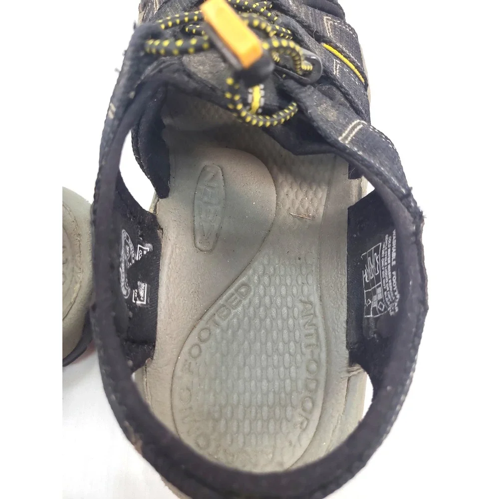 Keen Newport H2 Water Sandals Closed Toe Fisherman Sandals Athletic Black Men 9